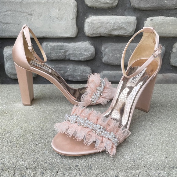 Badgley Mischka Shoes - Badgley Mischka Fluer Sandal EUC w box sz 10